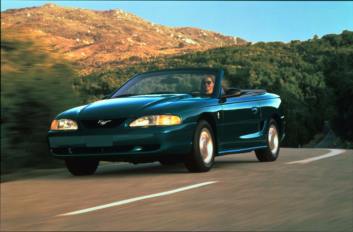 Mustang FotoFix Image from Ford Motor Co.