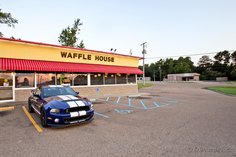 Cross-Country 2013 Shelby GT500 visits Waffle House Cross-Country 2013 Shelby GT500 visits Waffle House
