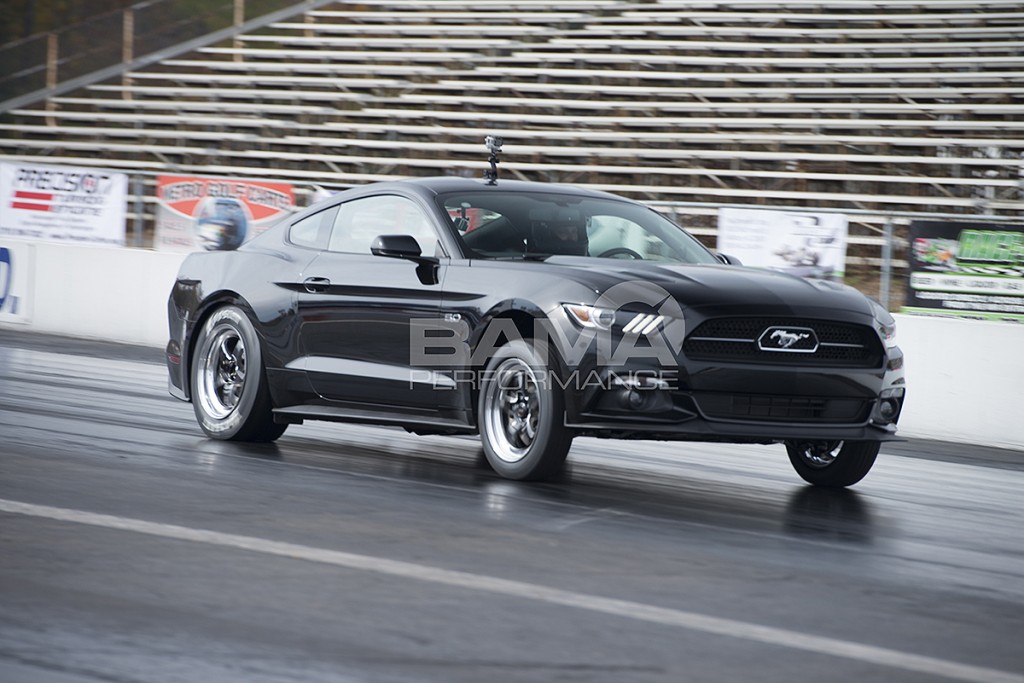 bama-world-record-pass-ford-mustang-americanmuscle-2015-gt Bama's world record 2015 Mustang GT pass