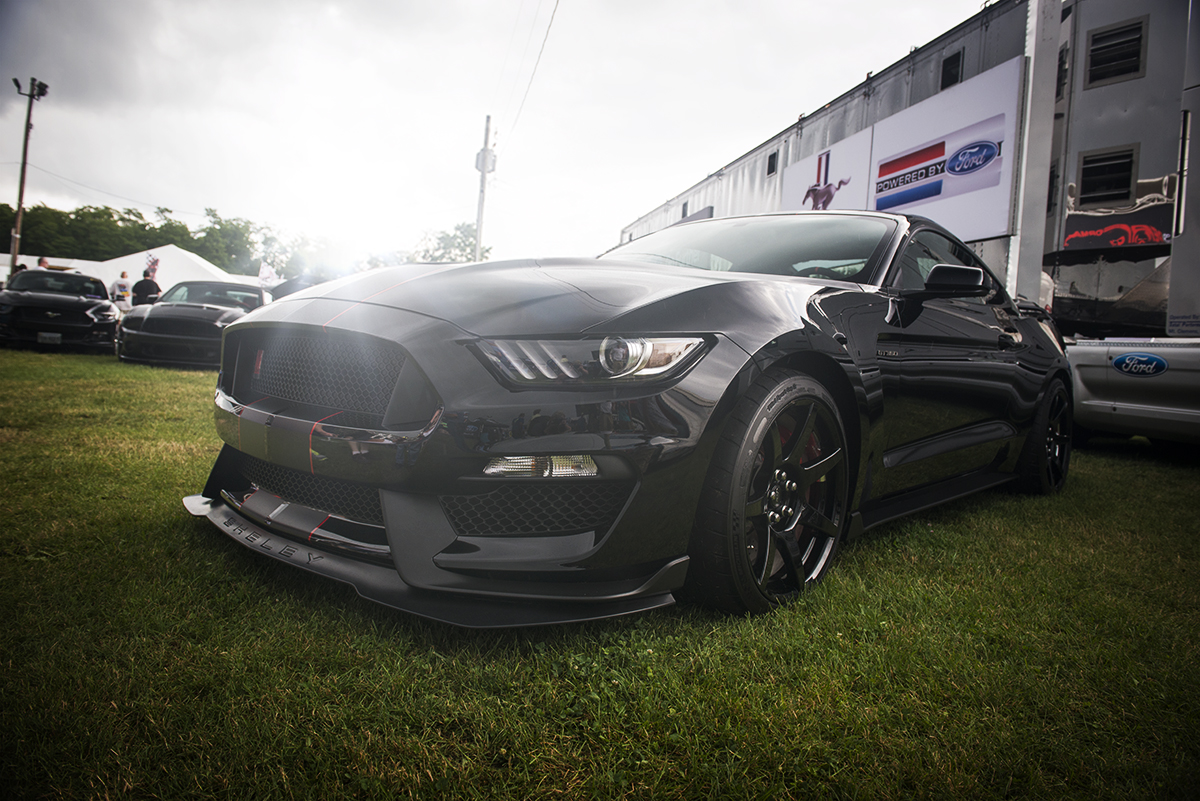 2015 Shelby GT350R Front view